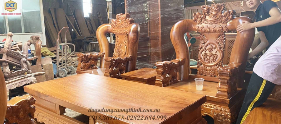 salon phòng khách gỗ gõ đỏ